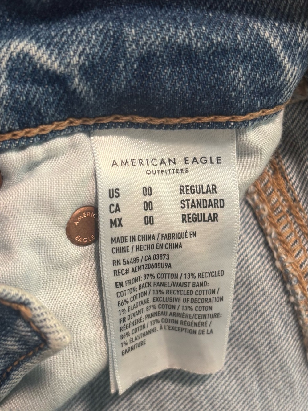 American Eagle Outfitters | Mid Rise Straight Women’s Jeans - Picture 4 of 4